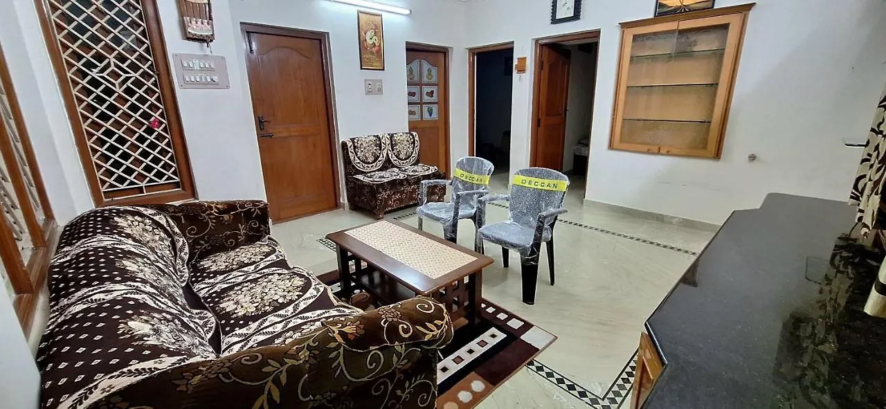 Kunthu Jain Family Homestay Mysore